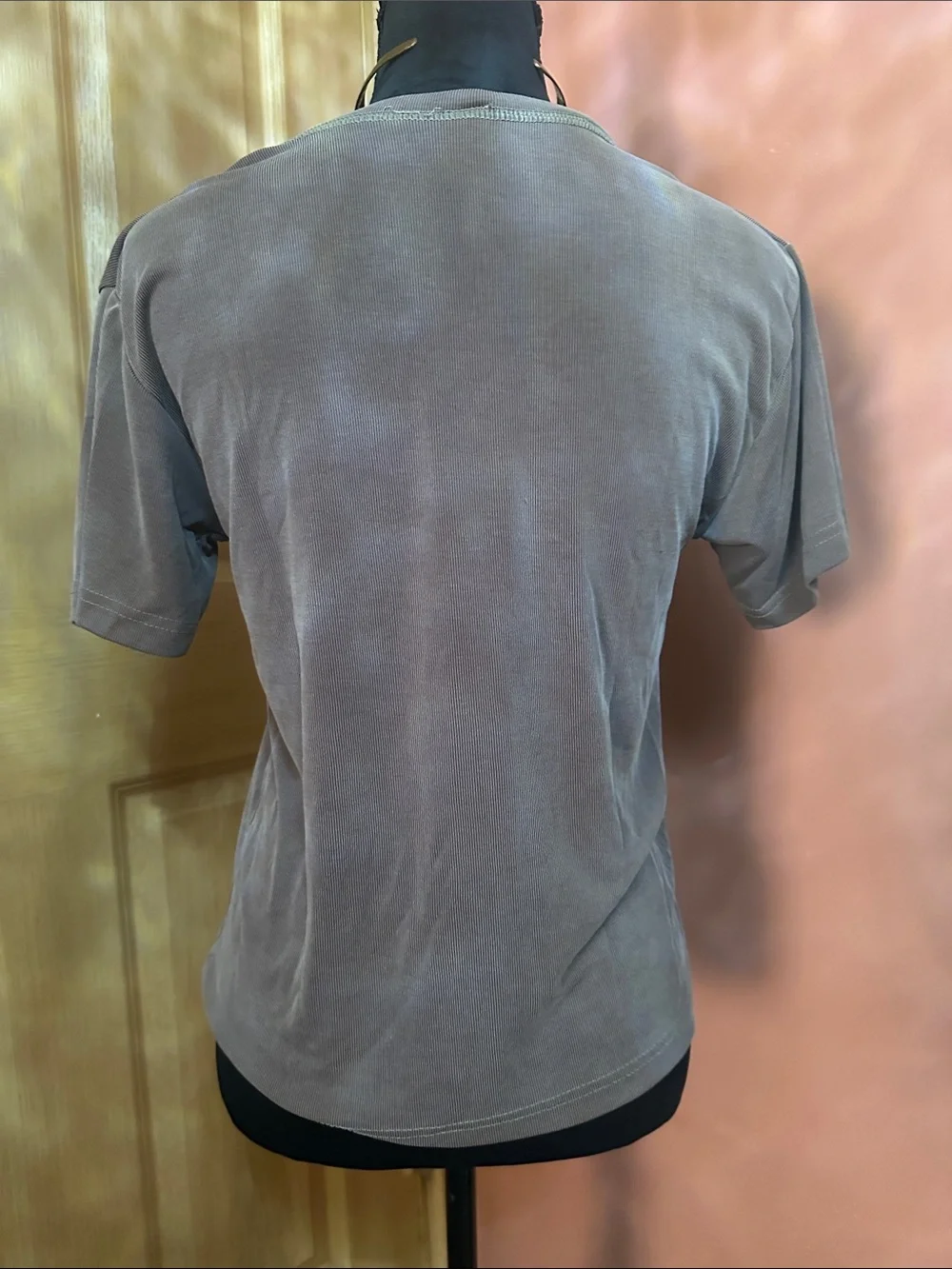 Classic Crew Neck Short Sleeve Tee in Taupe